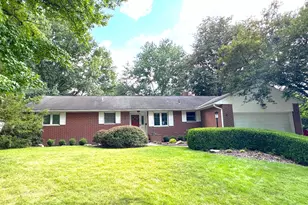 305 W New England Ave, Worthington, OH 43085 - Photo 1