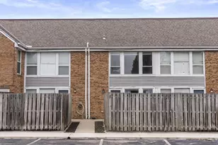 105 E Ticonderoga Dr, Westerville, OH 43081 - Photo 1