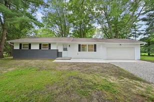 12419 Roesta Ln NW, Baltimore, OH 43105 - Photo 1