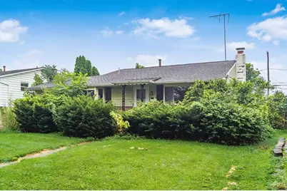 1451 Chesterton Square S, Columbus, OH 43229 - Photo 1