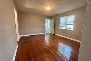 233 N James Rd, Columbus, OH 43213 - Photo 1