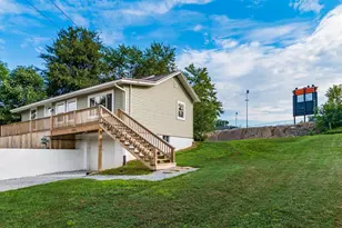 403 Fowlers Ln, New Lexington, OH 43764 - Photo 1