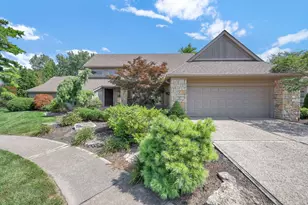 4900 Pleasant Valley Dr, Columbus, OH 43220 - Photo 1