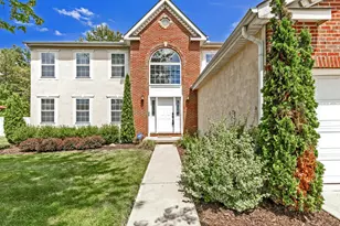 8138 Slate Ridge Blvd, Reynoldsburg, OH 43068 - Photo 1