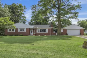 524 Belmont Ave, Bellefontaine, OH 43311 - Photo 1