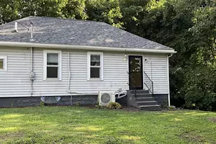 68 Edmund St, Zanesville, OH 43701 - Photo 1