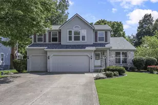 612 Ridenour Rd, Columbus, OH 43230 - Photo 1