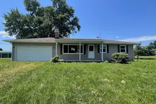 113 Pearl St, Pleasantville, OH 43148 - Photo 1