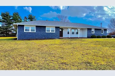 3380 Tschopp Road NE, Lancaster, OH 43130 - Photo 1