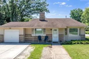 165 Letts Ave, Sunbury, OH 43074 - Photo 1