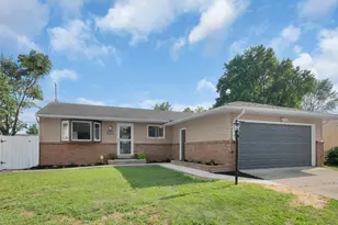 3211 Haskell Dr, Columbus, OH 43219 - Photo 1