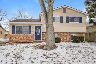 1571 Kerryglen Dr, Galloway, OH 43119 - Photo 1