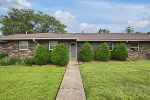 1272 Woodbrook Ln, Columbus, OH 43223 - Photo 1