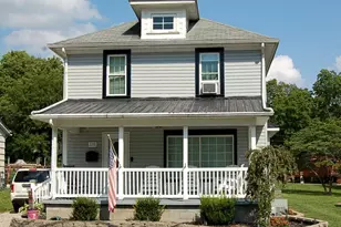 132 N Stanley St, Bellefontaine, OH 43311 - Photo 1