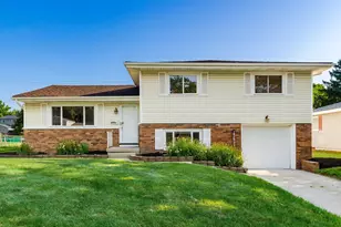 6700 Rocky Den Rd, Reynoldsburg, OH 43068 - Photo 1