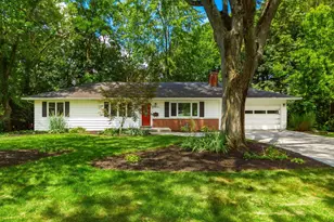 3685 Sunset Dr, Upper Arlington, OH 43221 - Photo 1