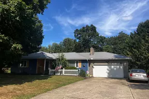 10924 Mt Vernon Rd, Utica, OH 43080 - Photo 1