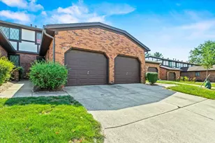 5076 Beckenham Ct, Columbus, OH 43230 - Photo 1