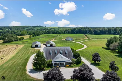 5701 Lancaster Circleville Road SW, Lancaster, OH 43130 - Photo 1