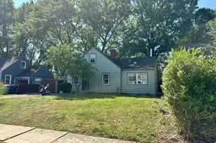 779 E Tibet Rd, Columbus, OH 43211 - Photo 1