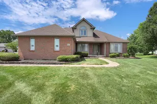 4887 Golden Grove Ct, Groveport, OH 43125 - Photo 1