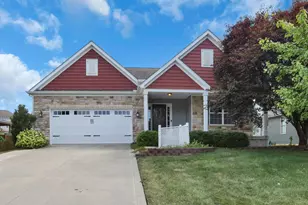 303 Rolling Acre Dr, Lithopolis, OH 43136 - Photo 1