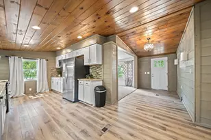 292 S Oregon St, Johnstown, OH 43031 - Photo 1