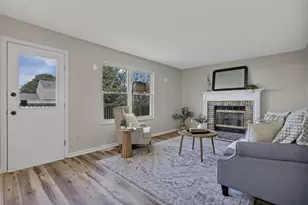 569 River Pebble Dr, Blacklick, OH 43004 - Photo 1