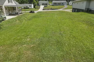 875 Walhonding Ave, Logan, OH 43138 - Photo 1