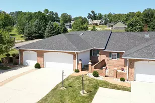 4 John St, Chillicothe, OH 45601 - Photo 1