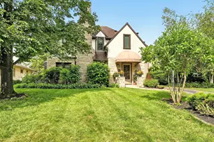 95 S Stanwood Rd, Bexley, OH 43209 - Photo 1