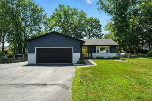 4590 E Johnstown Rd, Columbus, OH 43230 - Photo 1