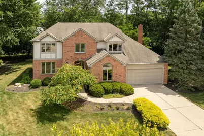 6730 Kensington Way, Worthington, OH 43085 - Photo 1