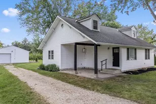 9223 North St, Plain City, OH 43064 - Photo 1