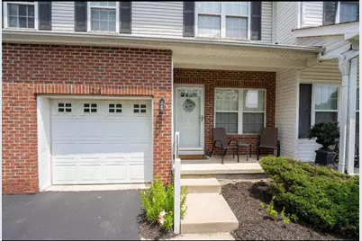 1218 Green Drive #604, Columbus, OH 43230 - Photo 1