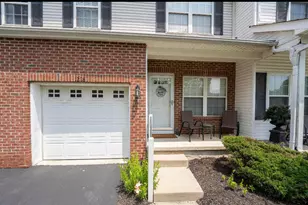 1218 Green Dr, Columbus, OH 43230 - Photo 1