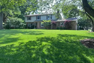 701 Brightwood Dr, Marion, OH 43302 - Photo 1