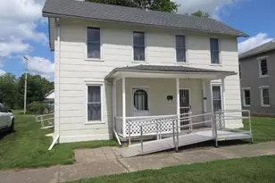 70 Poplar Ave, Newark, OH 43055 - Photo 1