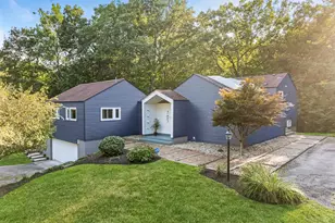 785 Old Woods Rd, Columbus, OH 43235 - Photo 1