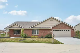 1275 Timber Wood Dr, Marysville, OH 43040 - Photo 1