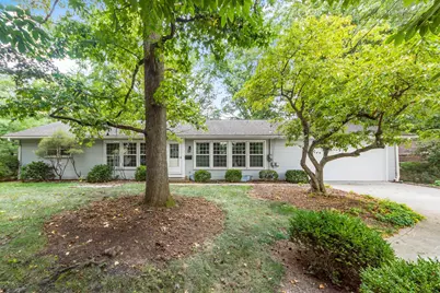 453 Fairlawn Drive, Columbus, OH 43214 - Photo 1