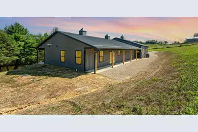 8215 Pleasantview Road SE, Bremen, OH 43107 - Photo 1