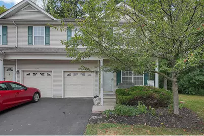 676 Grove Circle #2204, Columbus, OH 43230 - Photo 1