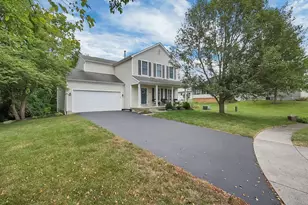 7858 Iris Ct, Canal Winchester, OH 43110 - Photo 1