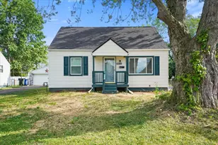 2191 Genessee Ave, Columbus, OH 43211 - Photo 1