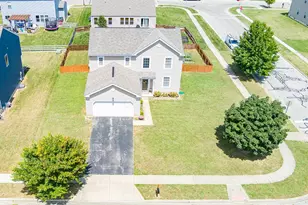 43 Hawthorne Dr, Ashville, OH 43103 - Photo 1