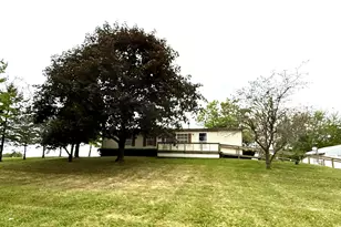 321 Flakes Frd Rd SE, Washington Court House, OH 43160 - Photo 1