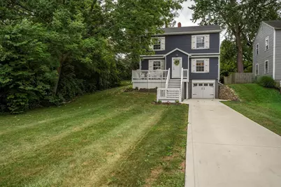 215 W Circle Avenue, Washington Court House, OH 43160 - Photo 1