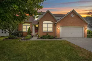 1649 Cloverdale Dr, Lancaster, OH 43130 - Photo 1