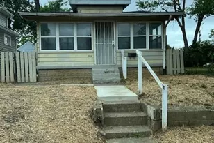 1056 Olmstead Ave, Columbus, OH 43201 - Photo 1